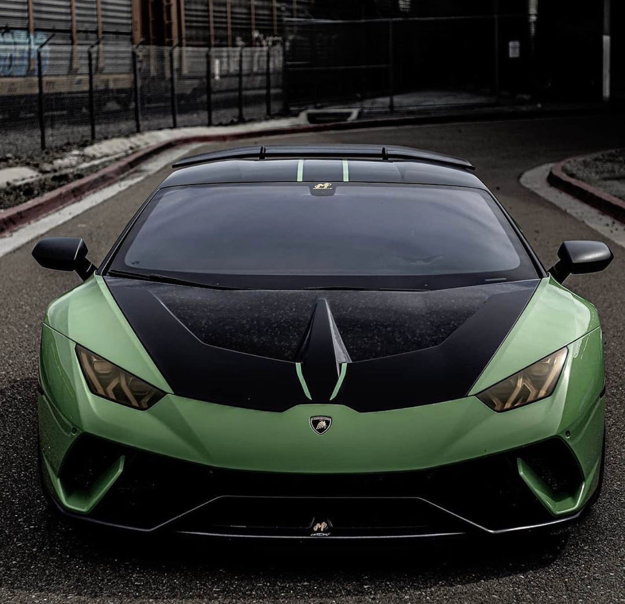 Lamborghini Huracán Dry carbon fiber S16-Type Hood