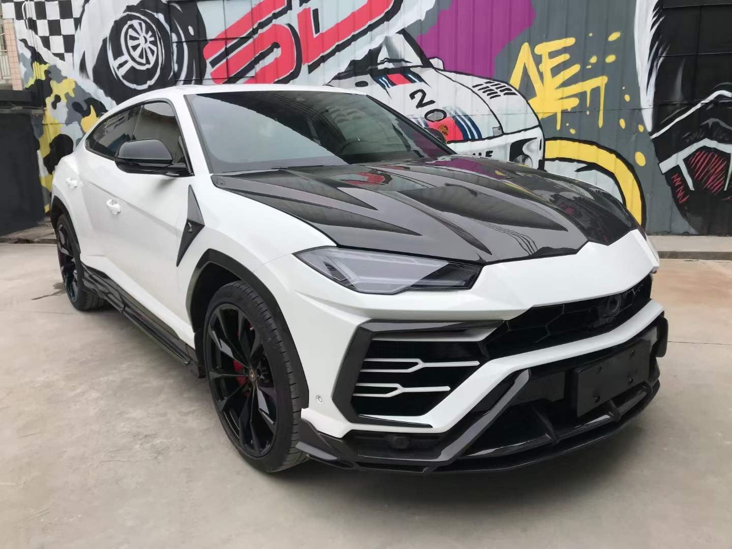 Lamborghini Urus Dry carbon fiber STOP-Style Front Upper Lip
