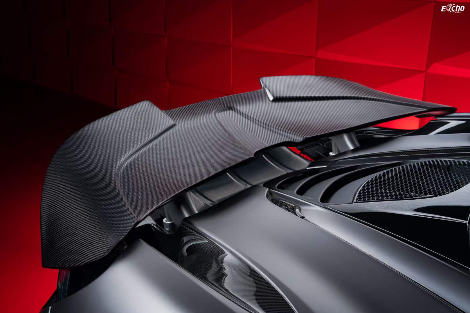 McLaren 720S Dry carbon fiber SRY style Rear Wing