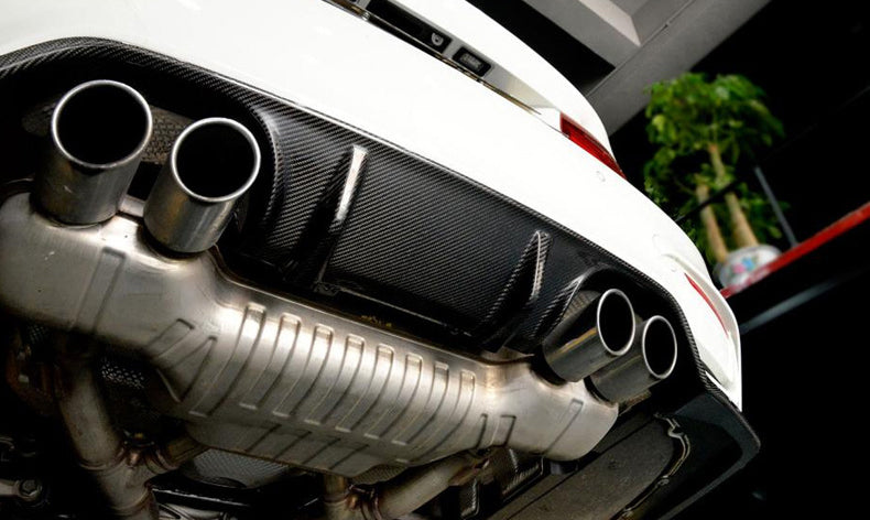 BMW M3/M4 F8x Dry carbon fiber 3D Diffuser
