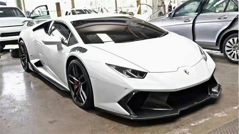 Lamborghini Huracán Dry carbon fiber SV-style Front Bumper