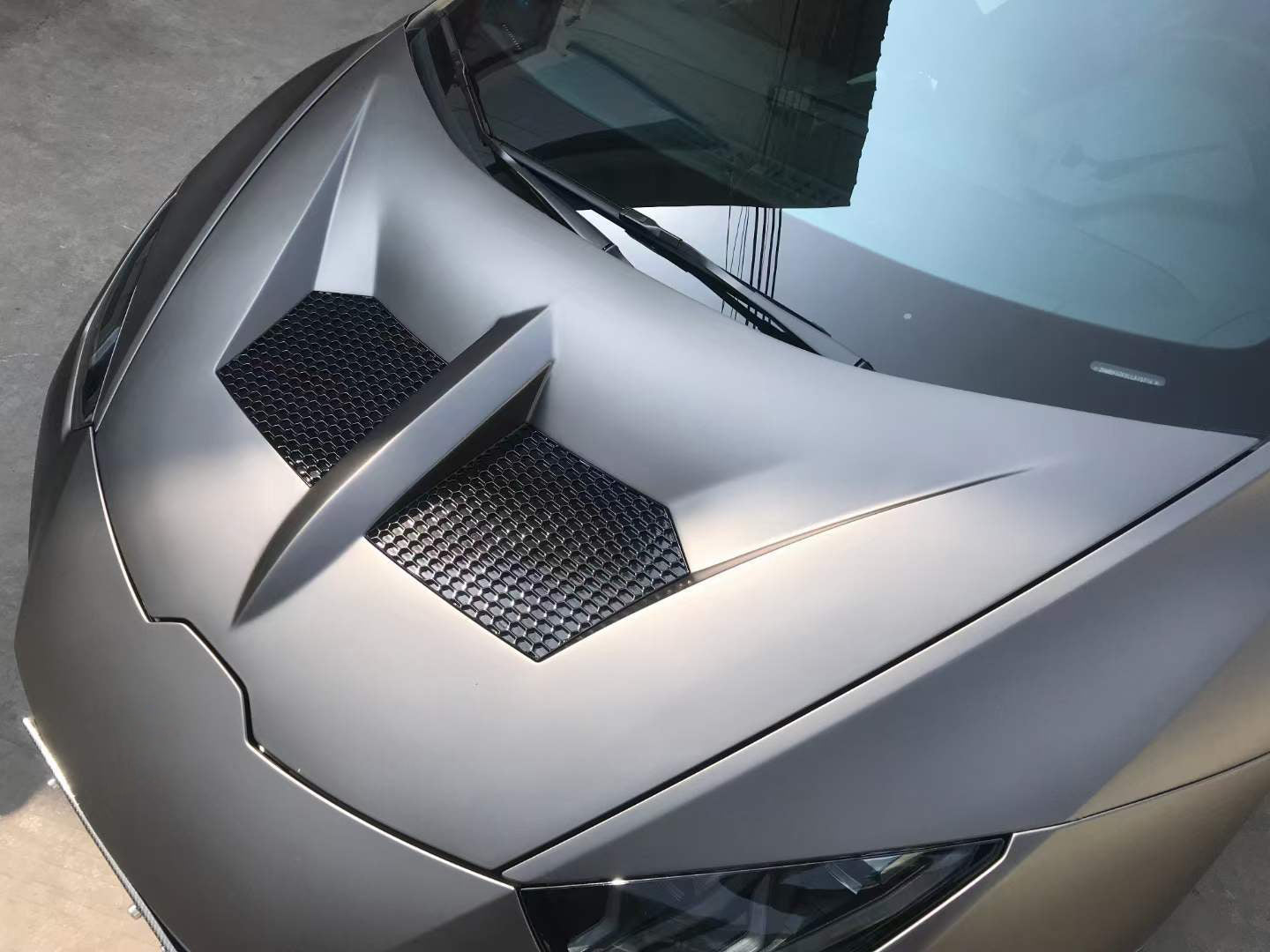 Lamborghini Huracán Dry carbon fiber SL-style Hood