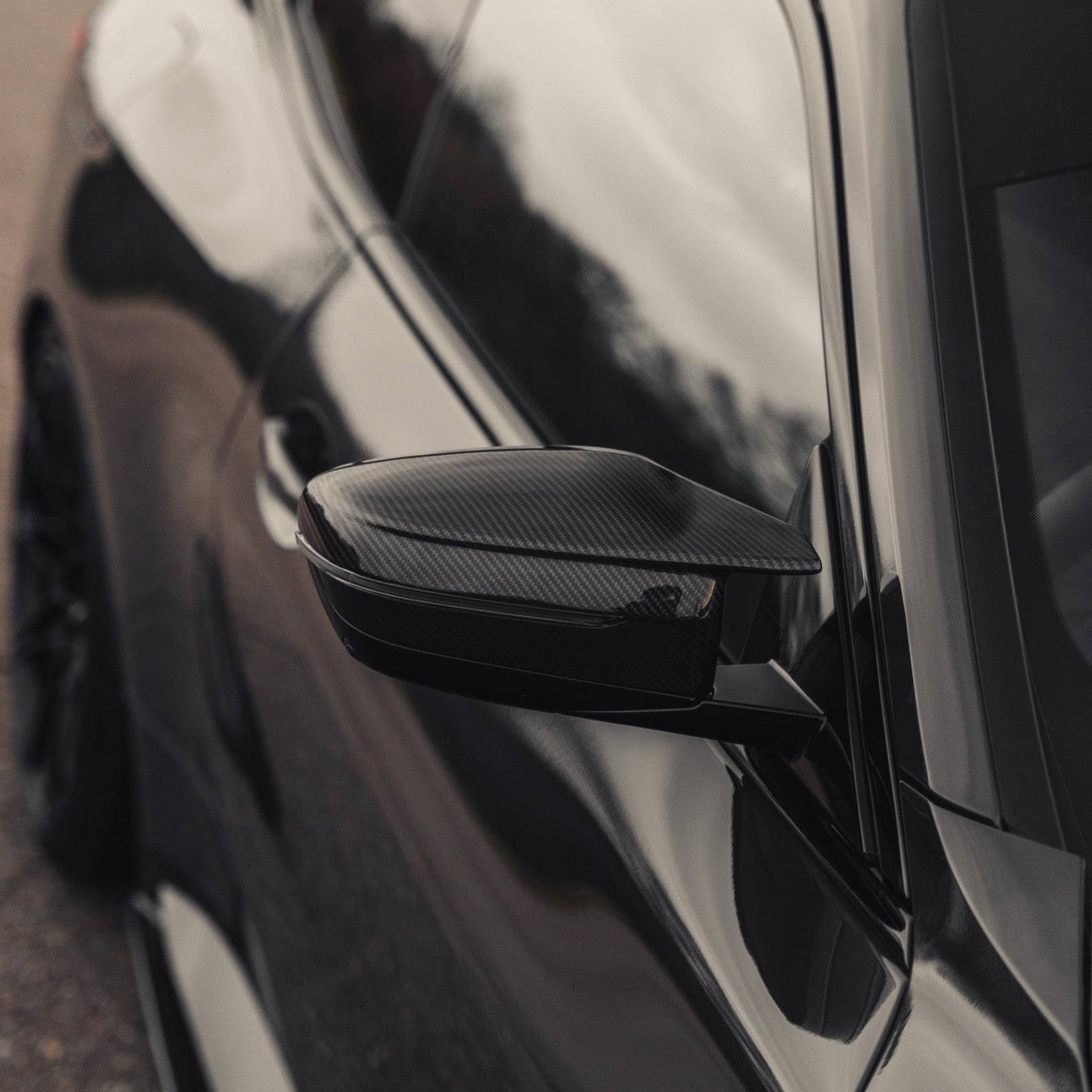 BMW M3/M4 G8x Dry carbon fiber Mirrors