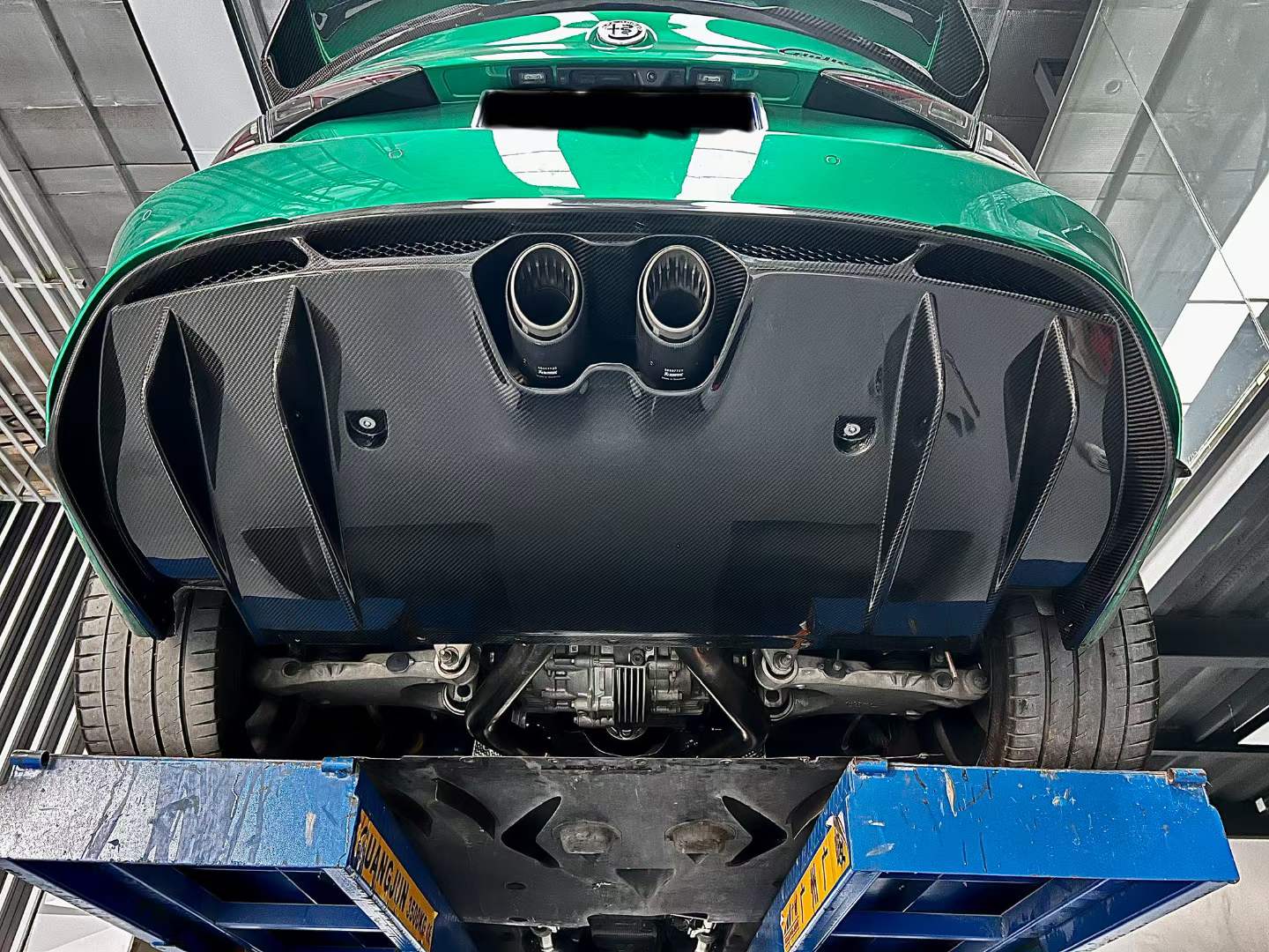 Alfa Romeo Giulia Dry Carbon fiber GTA Diffuser