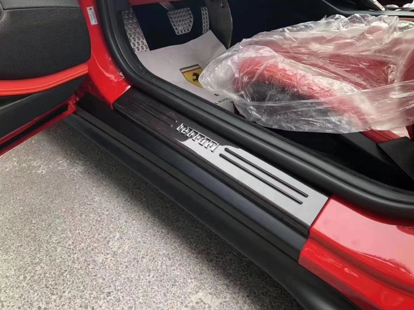 Ferrari SF90 Dry carbon fiber Door Sill