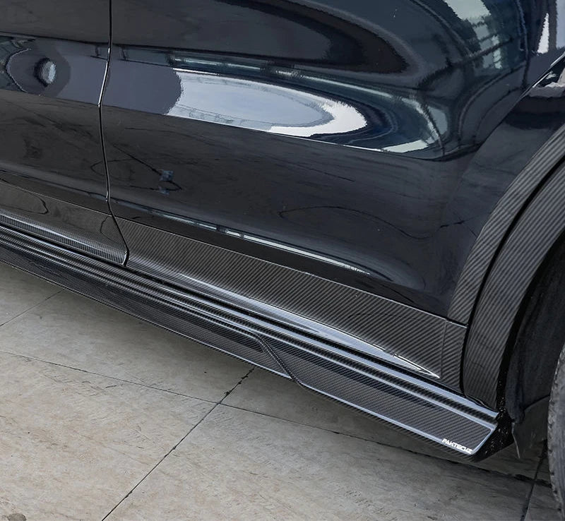 Porsche Cayenne Dry carbon fiber Side Skirts