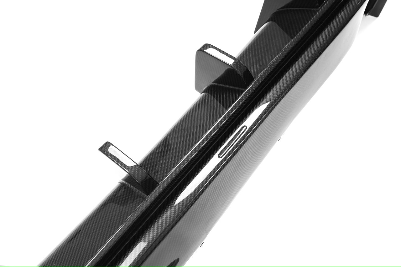 Aston Martin DBX Carbon fiber Diffuser