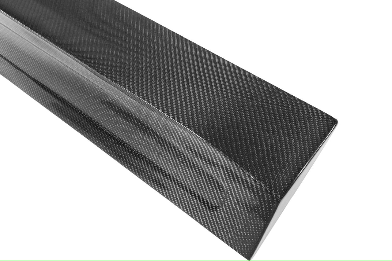 Aston Martin DBX Carbon fiber Side Skirts