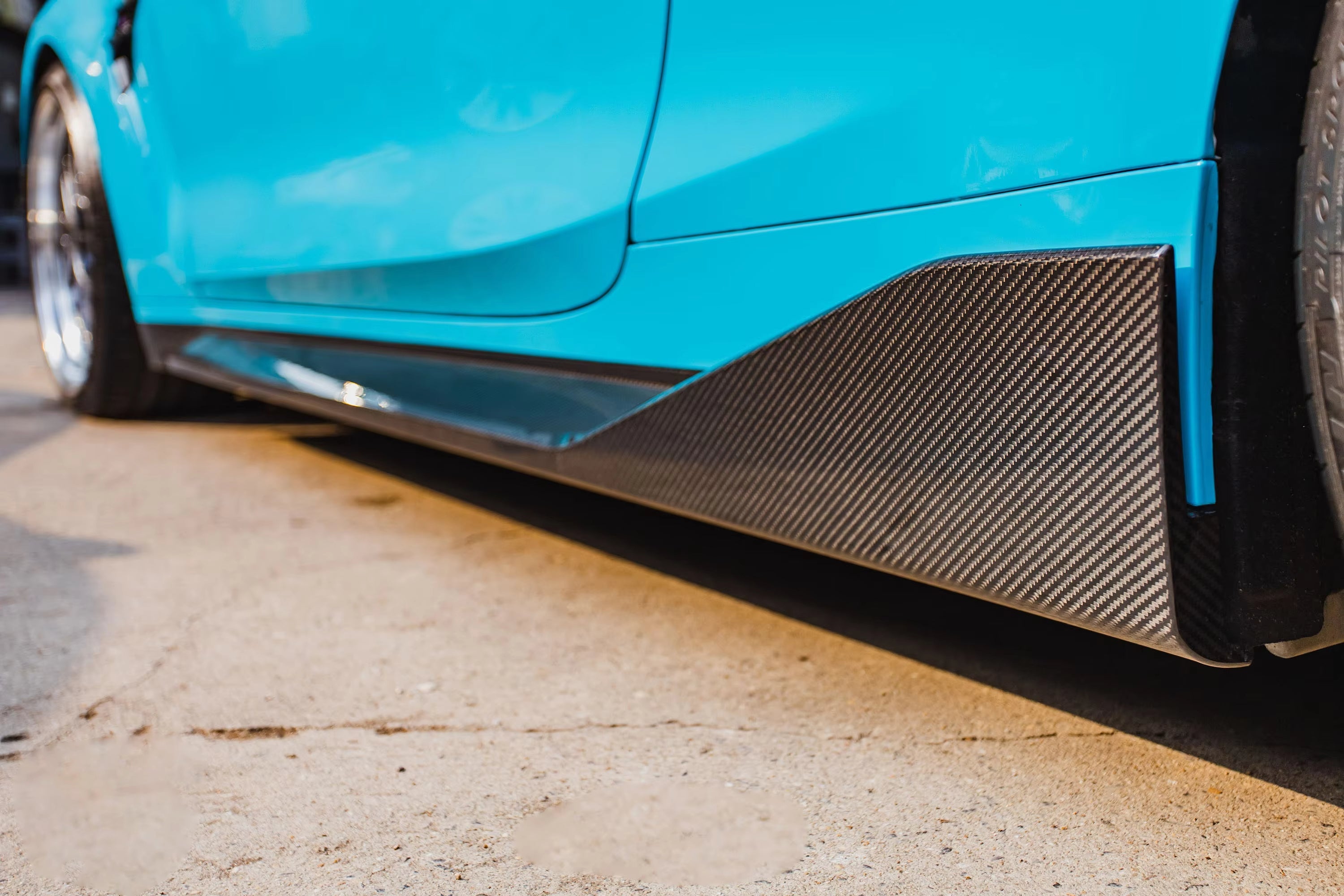 BMW M3/M4 G8x Dry Carbon Fiber M-Performance Side Skirts