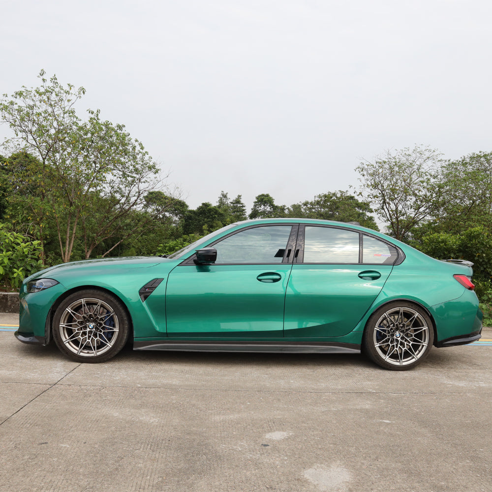 BMW M3/M4 G8x Dry carbon fiber Side Skirts