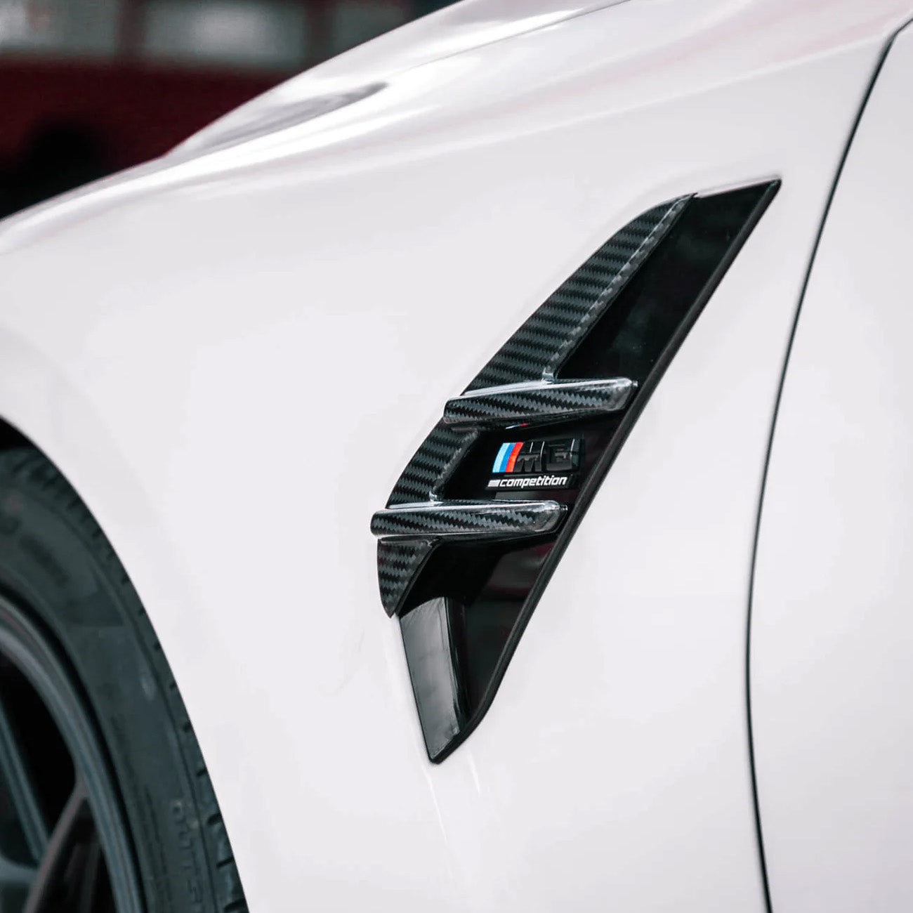 BMW M3/M4 G8x Dry carbon fiber Front Fender Trims