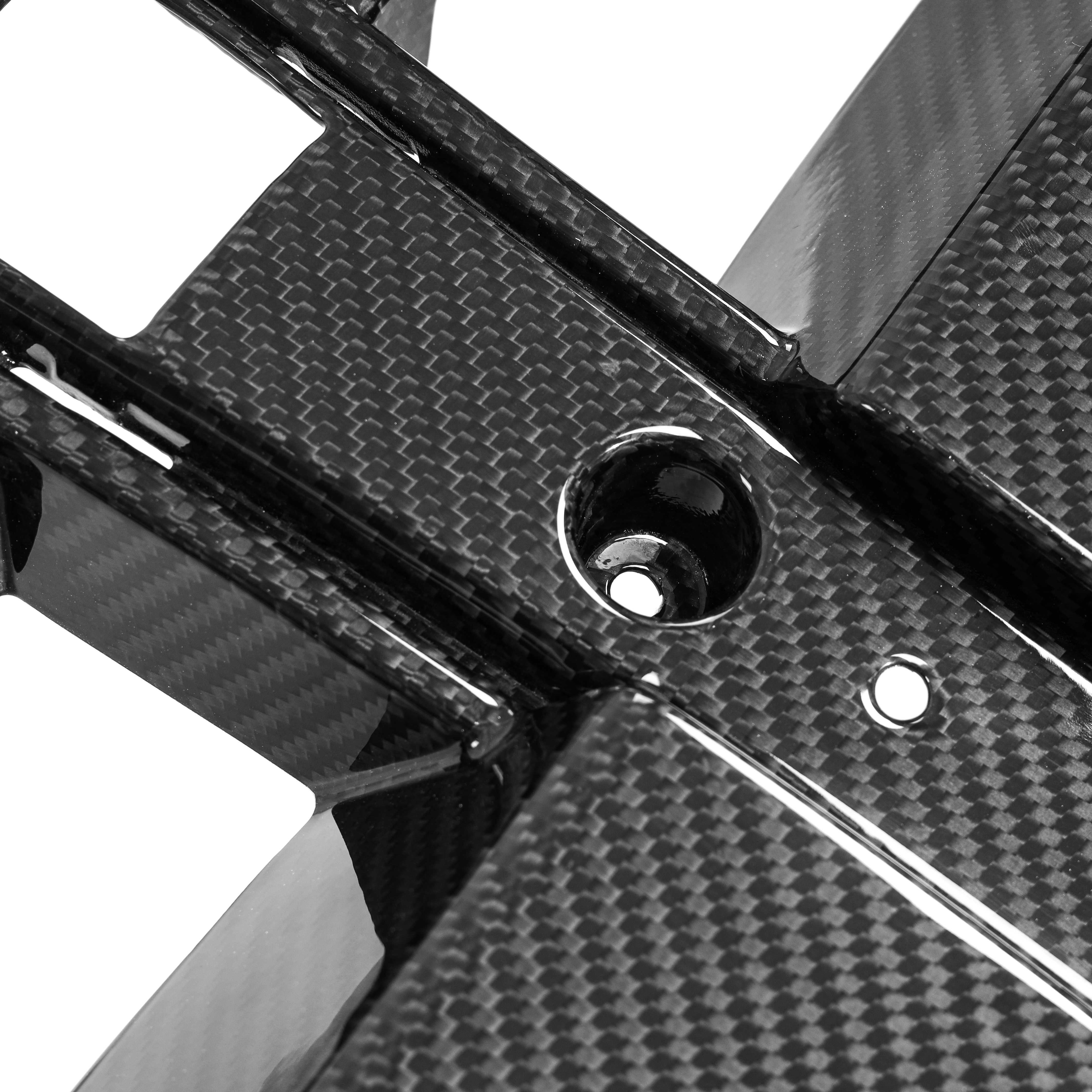 BMW M3/M4 G8x Dry carbon fiber CSL Grille