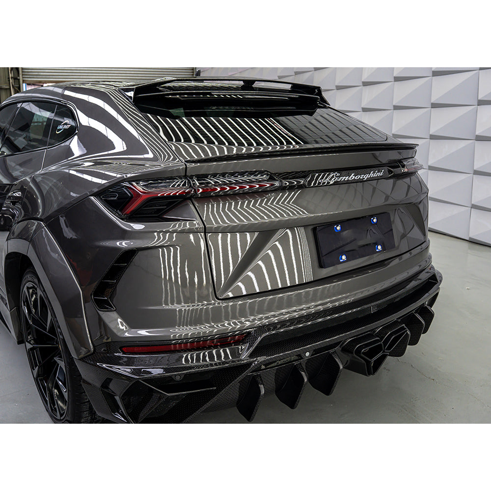 Lamborghini Urus Dry carbon fiber SM-Style Rear Middle Spoiler
