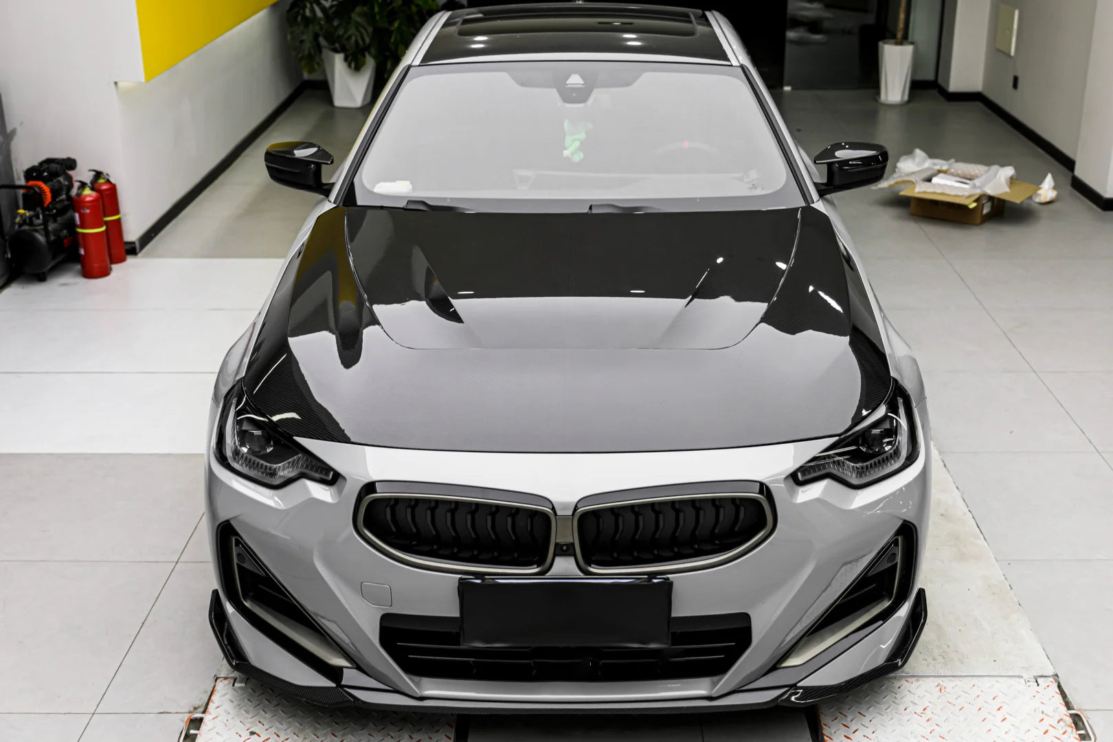 BMW M2 G87 Dry carbon fiber cover