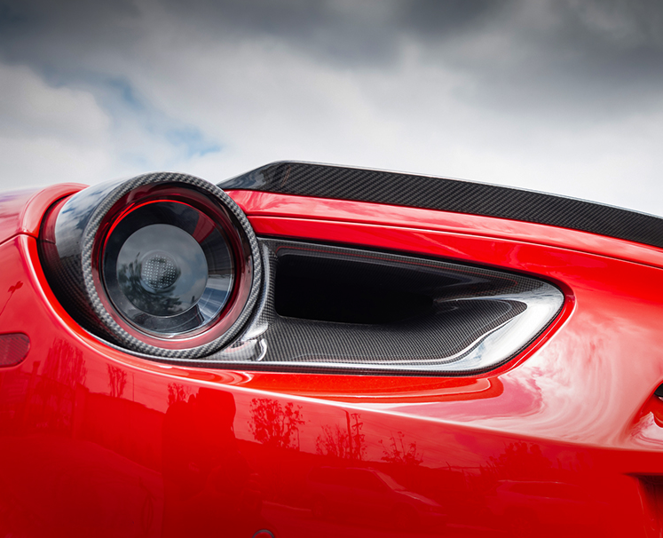 Ferrari 488 SN Dry carbon fiber Taillights Cover