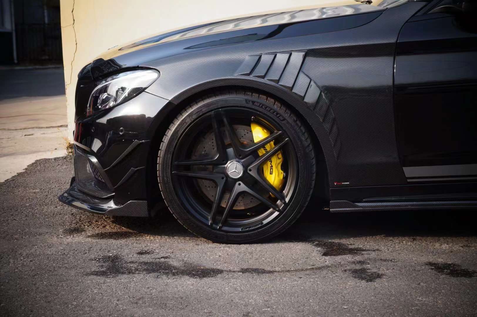 Mercedes-Benz C63 W205 AMG Dry carbon fiber Front Air Knives