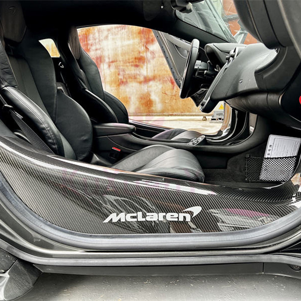 McLaren 570S/540C/570GT/600LT Dry Carbon Fiber Door Stop
