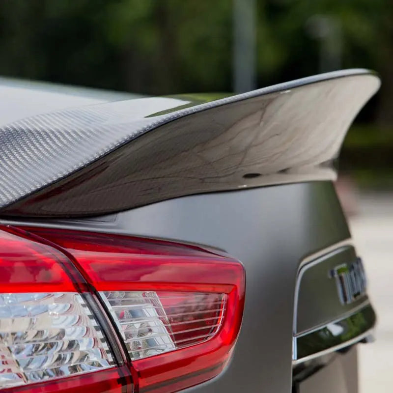 Maserati Ghibli Dry carbon fiber Rear Spoiler