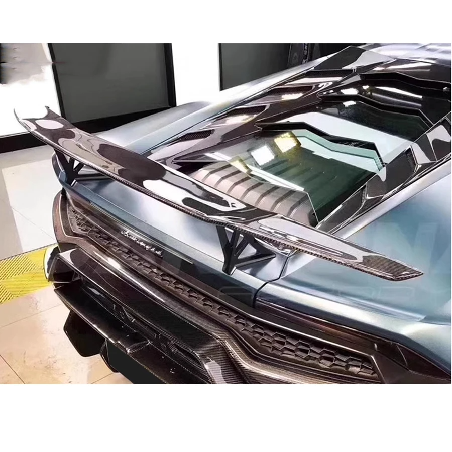 Lamborghini Huracán Dry carbon fiber SV-style Rear Wing