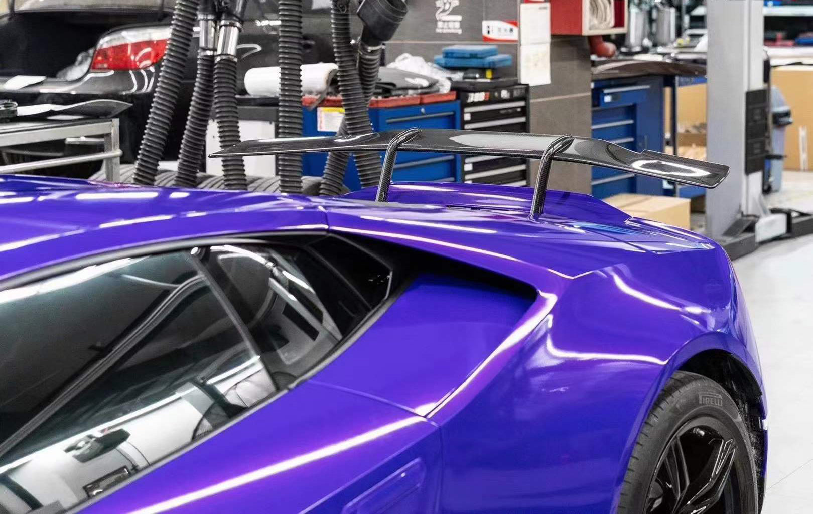 Lamborghini Huracán Dry carbon fiber SN-style Rear Wing