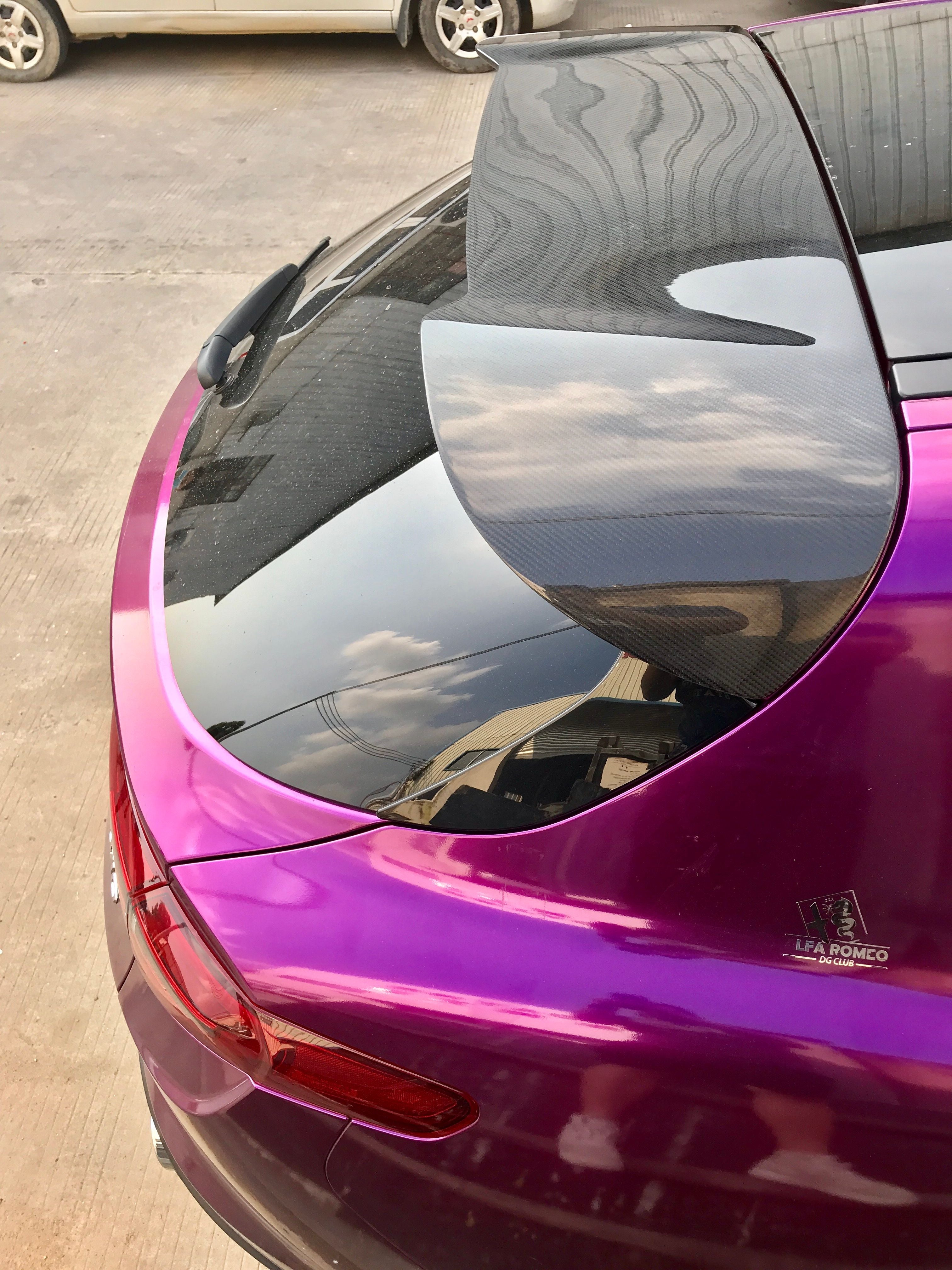 Alfa Romeo Stelvio Dry carbon fiber Rear Spoiler