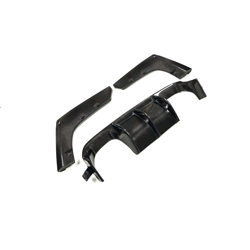 BMW M3/M4 F8x Dry carbon fiber V Diffuser