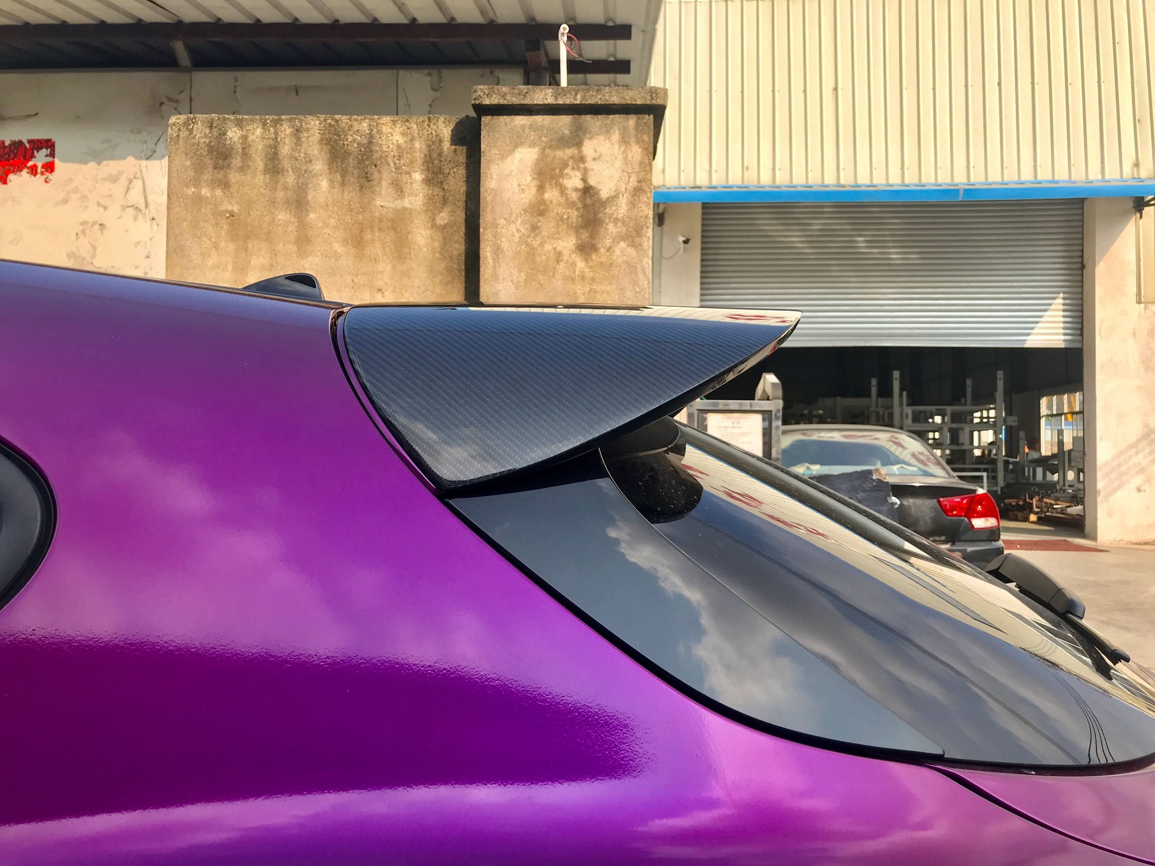 Alfa Romeo Stelvio Dry carbon fiber Rear Spoiler