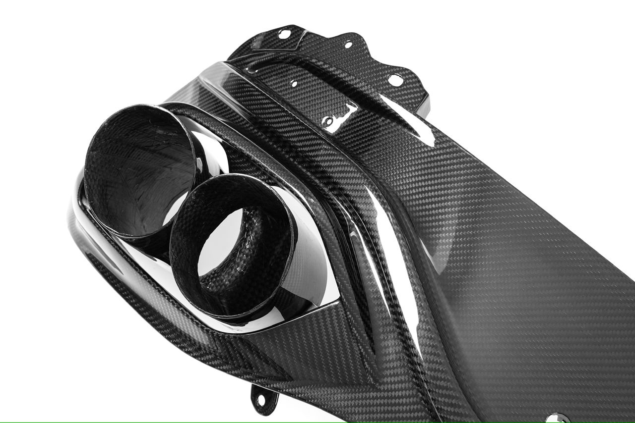 Aston Martin DBX Carbon fiber Exhaust Cover