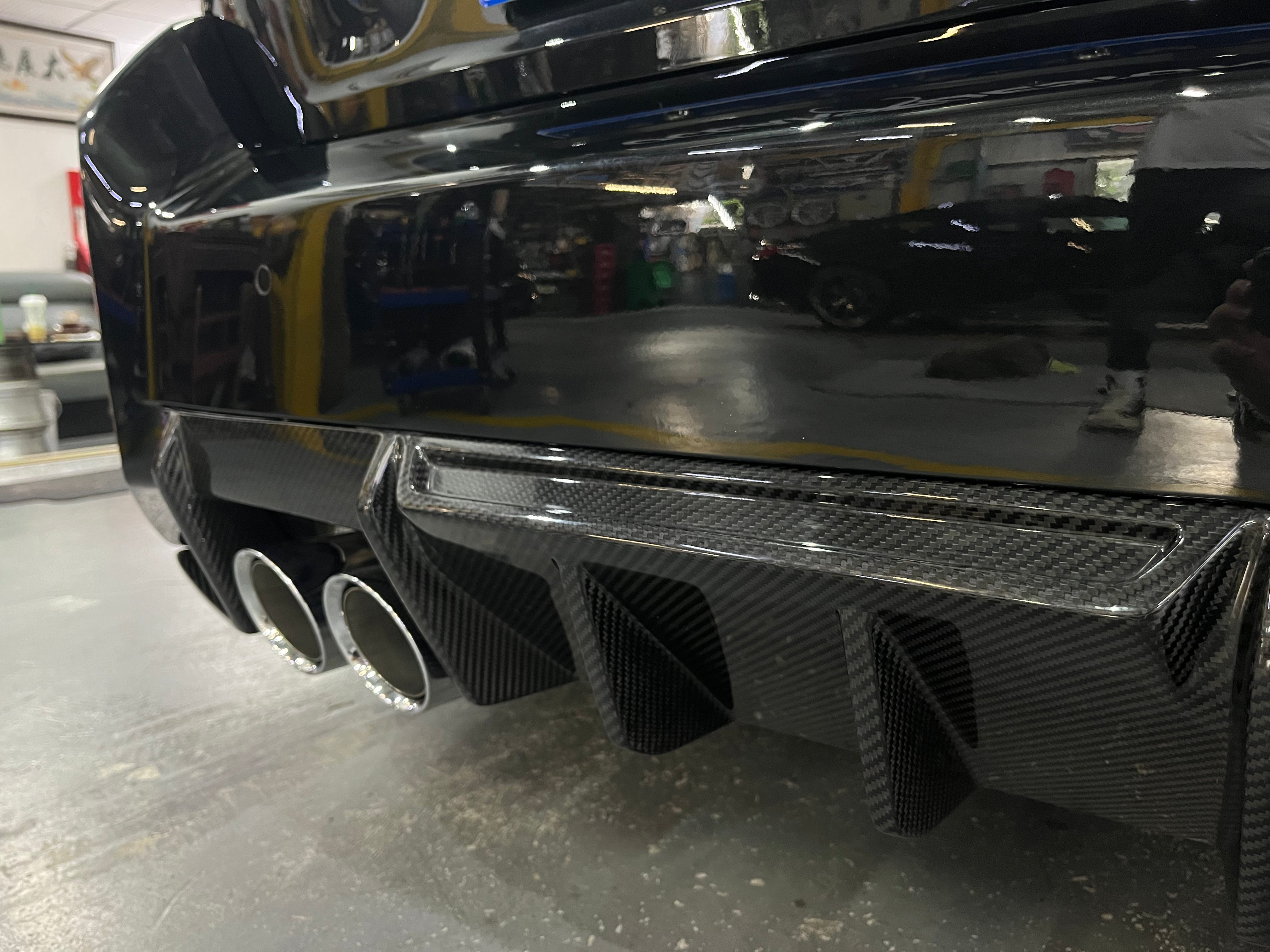 BMW M2 G87 Dry carbon fiber Diffuser