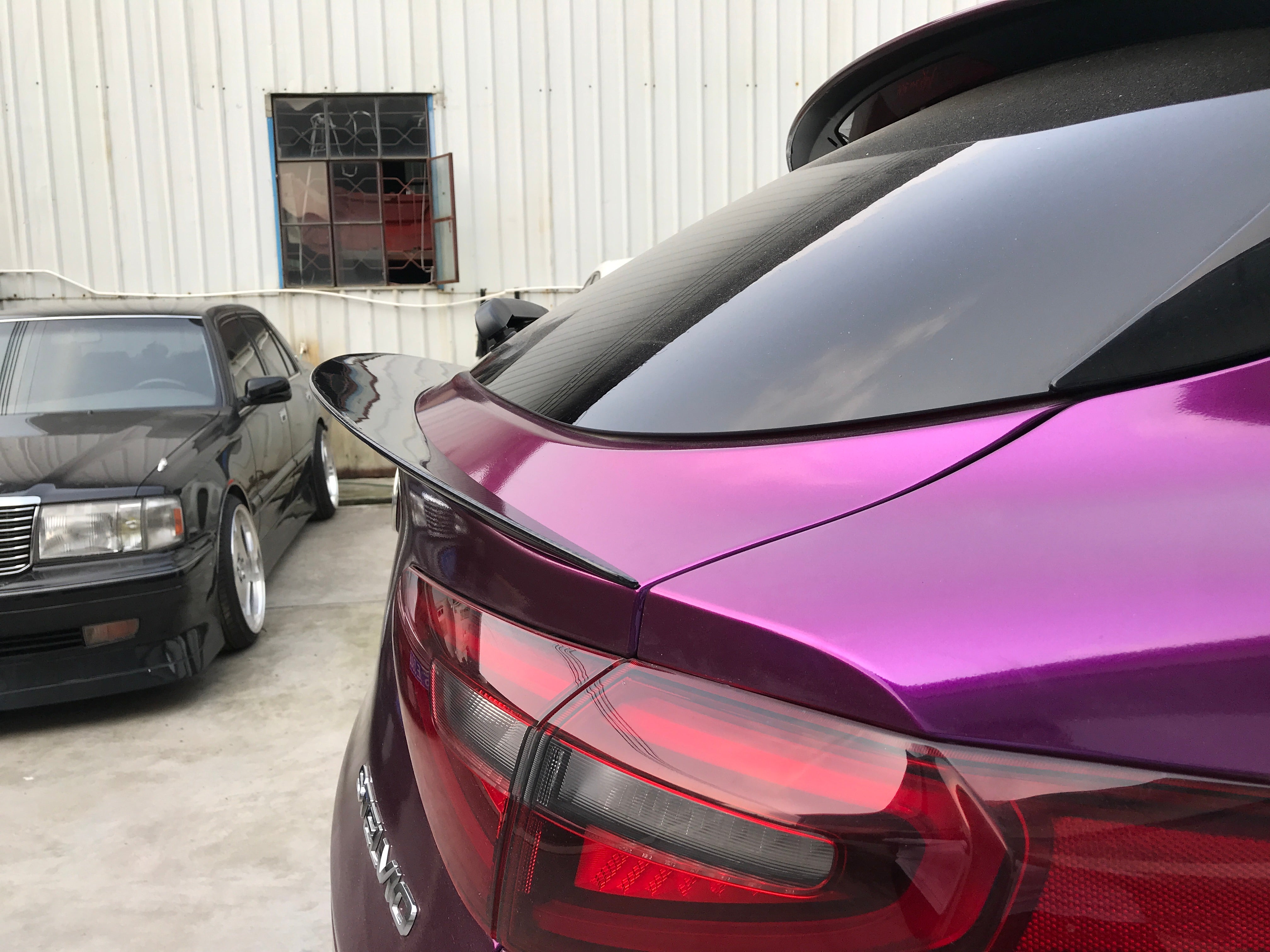 Alfa Romeo Stelvio Dry carbon fiber Rear Mid-spoiler