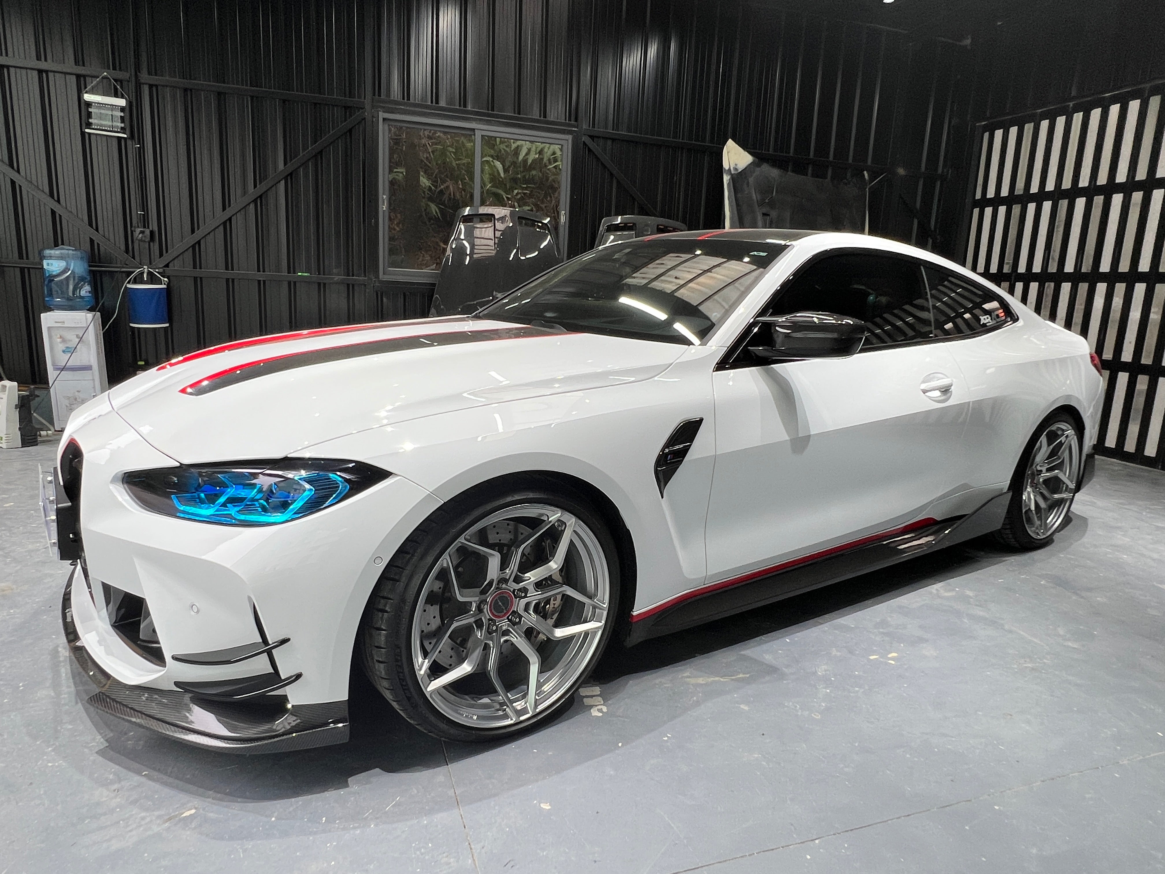 BMW M3/M4 G8x Dry Carbon Fiber M-Performance Side Skirts
