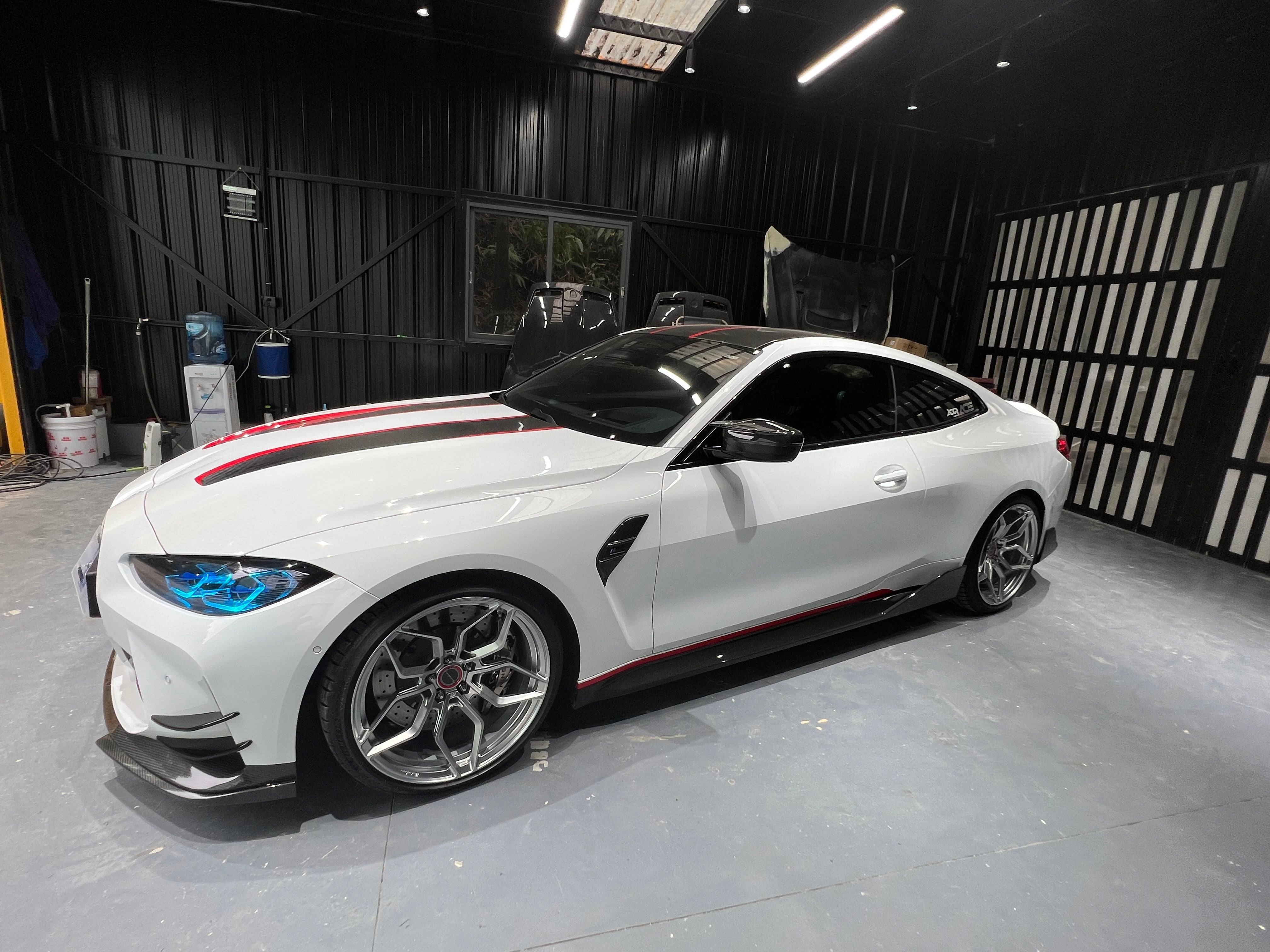 BMW M3/M4 G8x Dry Carbon Fiber M-Performance Side Skirts