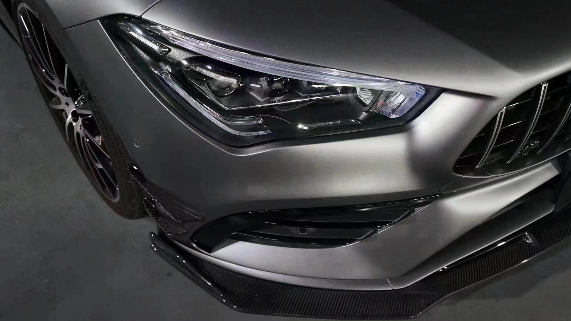 Mercedes-Benz CLA45 C118 AMG Dry carbon fiber Front Air Knives
